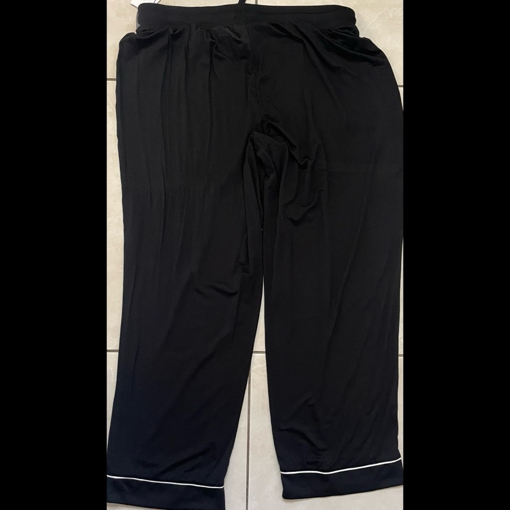Black Cool & Calm Liz Claiborne Pajama Pants - Picture 12 of 12